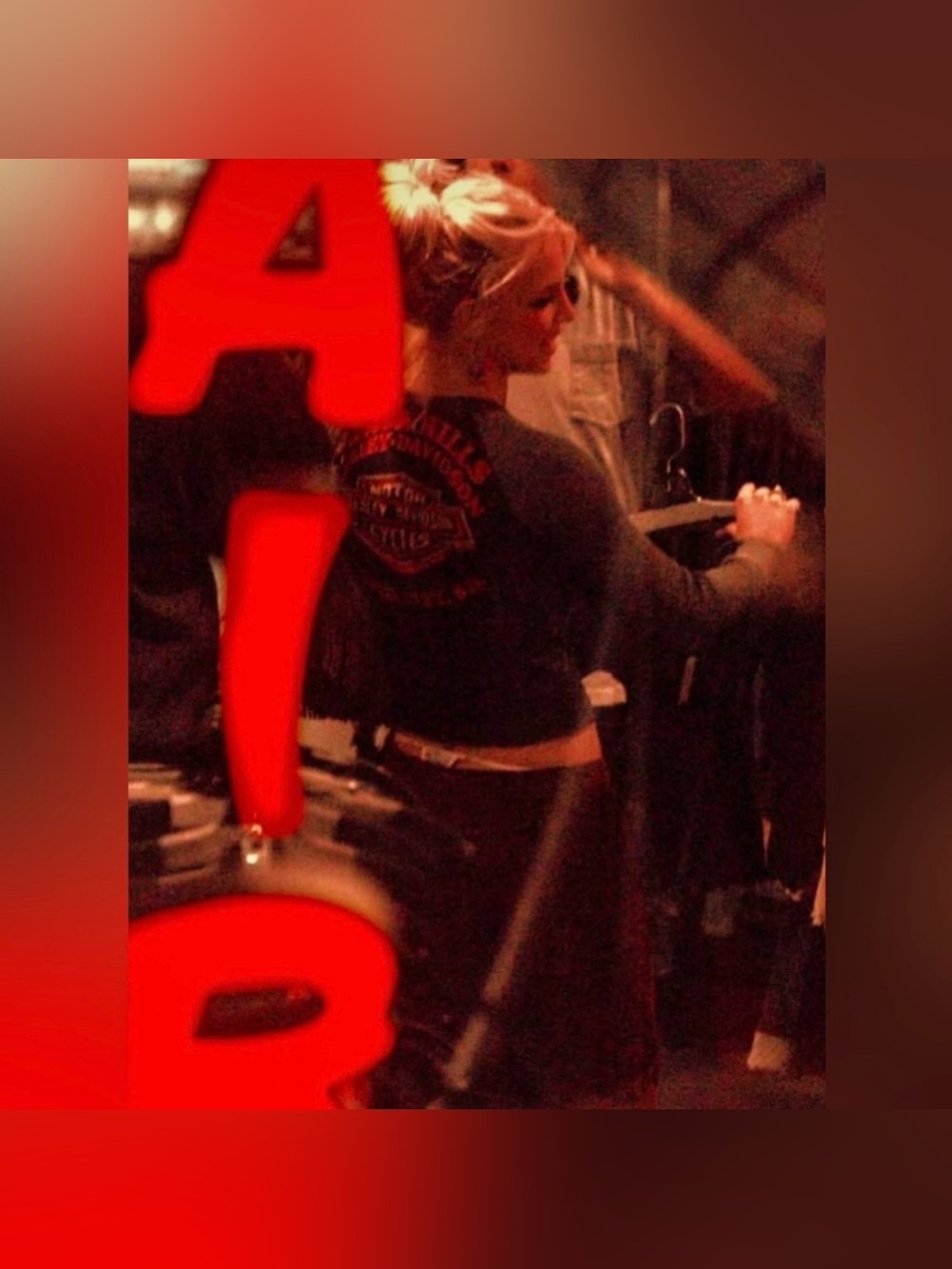 Ultra-Low-Rise Corduroy Bootcut Pants - As Seen On Britney Spears - Picture 7 of 11